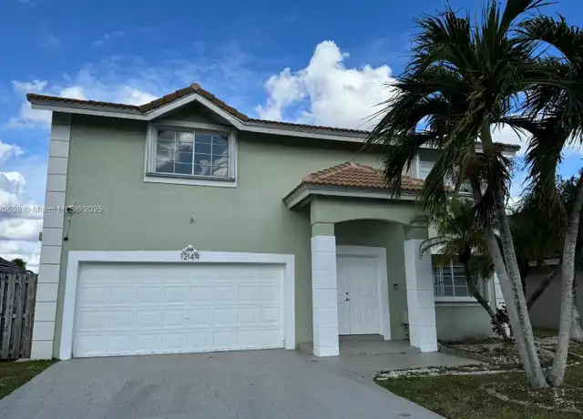 Property at 12149 NW 34th St Unit 12149, Sunrise, FL, 33323, 5 beds, 2.5 baths, [object Object]