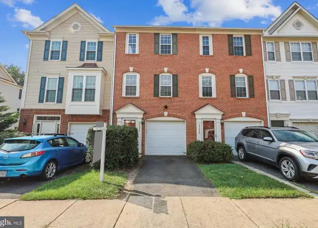 Property at 45465 Bluemont Junction Sq, Sterling, VA, 20164, 2 beds, 1.5 baths, [object Object]