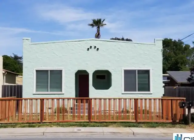 Property at 1970 17th Ave Unit A, Santa Cruz, CA, 95062, 3 beds, 1 bath, [object Object]