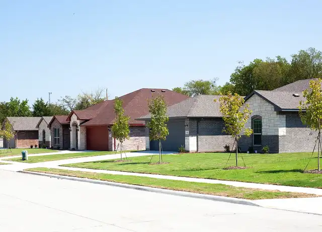 Property at Camden Park Farmersville - 105 University St, Farmersville, TX, 75442, 4 beds, 2 baths, [object Object]