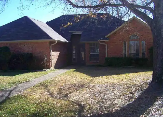 Property at 108 Lakeway Dr, Whitehouse, TX, 75791, 3 beds, 2 baths, [object Object]
