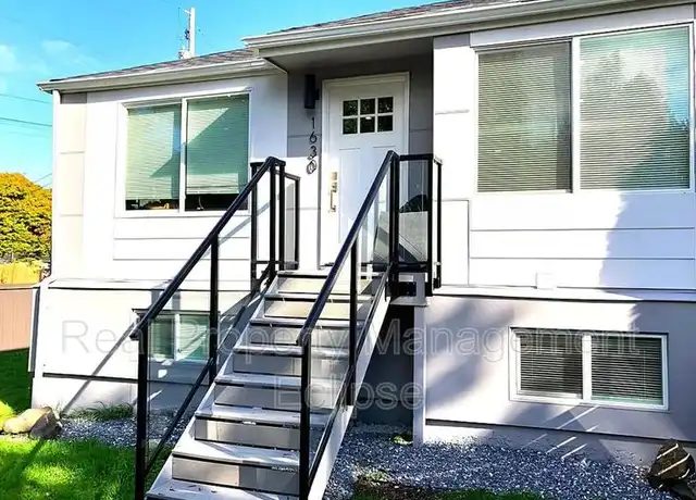 Property at 1628 Martin Luther King Junior Way Unit 1628, Seattle, WA, 98122, 3 beds, 2 baths, [object Object]