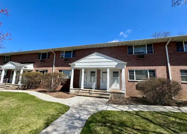 Property at 406 Washington Dr, Ramsey, NJ, 07446, 1 bed, 1 bath, [object Object]