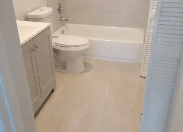 Property at 31 Edmund Rd Unit 2 2, West Park, FL, 33023, 0 beds, 1 bath, [object Object]