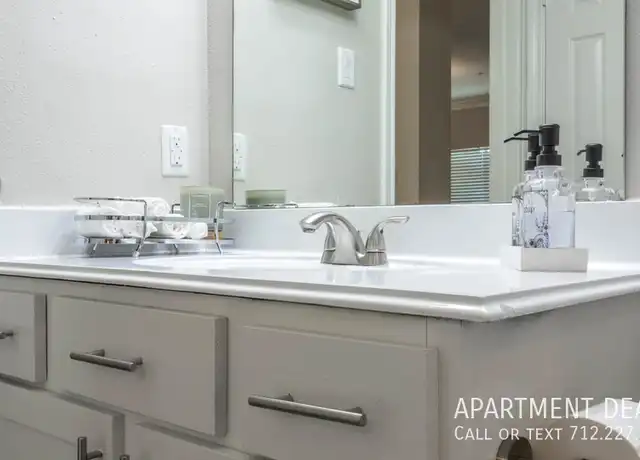 Property at 13228 Champions Centre Dr Unit 3301, Houston, TX, 77069, 2 beds, 2 baths, [object Object]