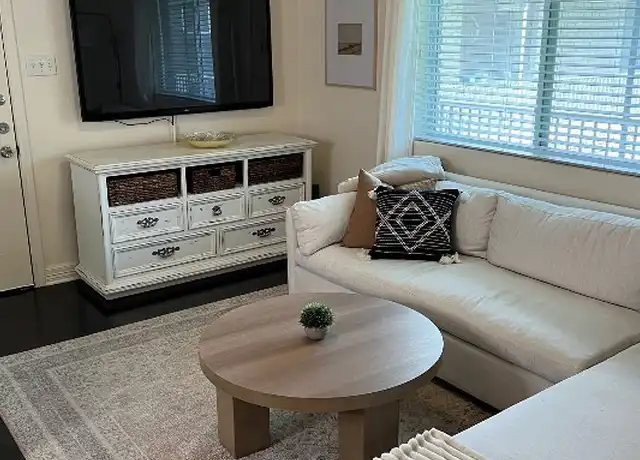 Property at 1307 Norwalk Ln #206, Austin, TX, 78703, 2 beds, 2 baths, [object Object]