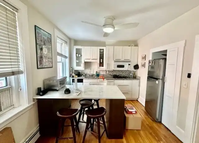 Property at 164 Prince St Unit 2, Boston, MA, 02113, 2 beds, 1 bath, [object Object]