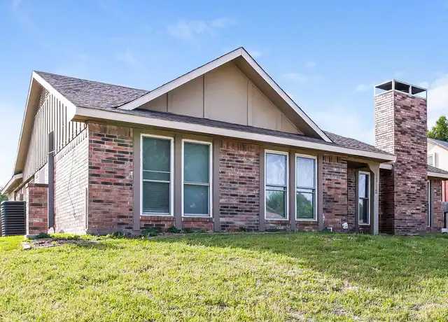 Property at 1712 Choctaw Dr, Mesquite, TX, 75149, 3 beds, 2 baths, [object Object]