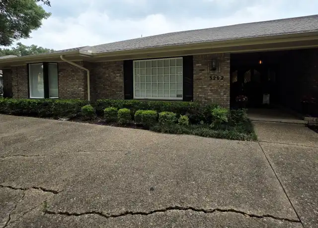 Property at 3202 Overton Park Dr W, Fort Worth, TX, 76109, 3 beds, 2.5 baths, [object Object]