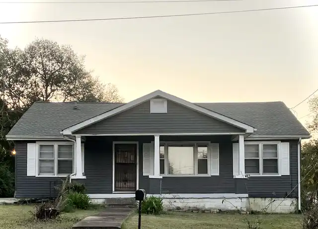 Property at 401 Hill St, Columbia, TN, 38401, 3 beds, 1 bath, [object Object]