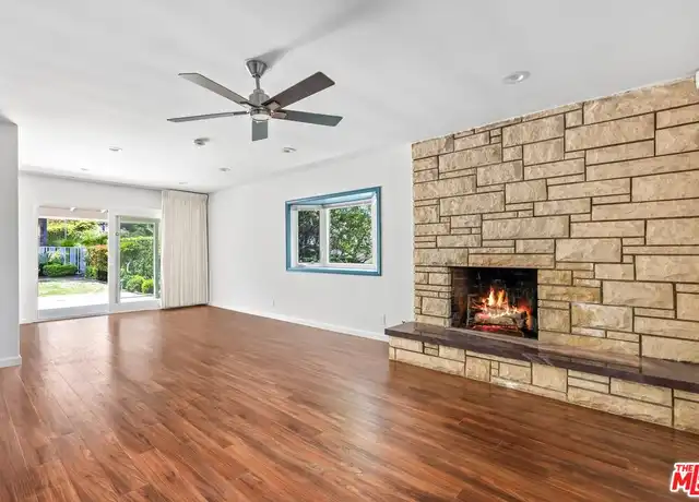 Property at 4509 Canoga Dr, Woodland Hills, CA, 91364, 3 beds, 2 baths, [object Object]