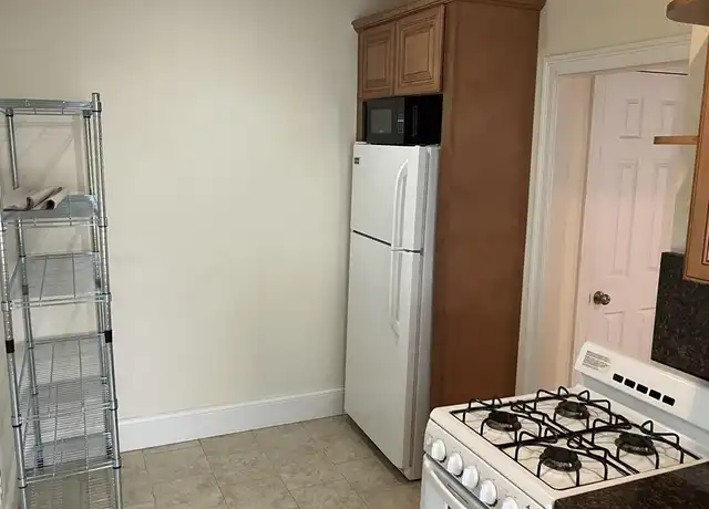 Property at 3 Westminster St, Somerville, MA, 02144, 1 bed, 1 bath, [object Object]