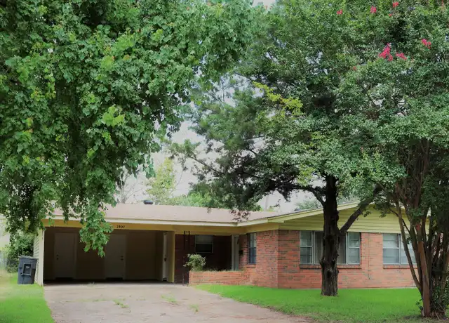 Property at 1907 Bonn St, Bossier City, LA, 71112, 3 beds, 2 baths, [object Object]