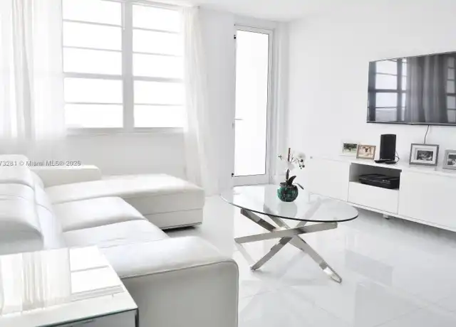 Property at 100 Lincoln Rd #1504, Miami Beach, FL, 33139, 2 beds, 2 baths, [object Object]