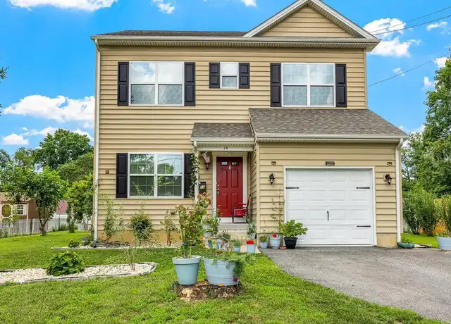 Property at 14 Marlyn Rd, Newark, DE, 19713, 3 beds, 2.5 baths, [object Object]