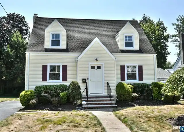Property at 28 Reid Ave Unit 1, Bergenfield, NJ, 07621, 3 beds, 1.5 baths, [object Object]