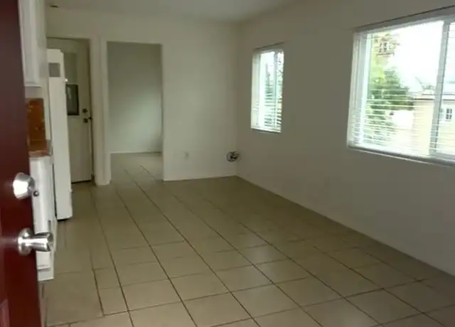 Property at 901 Hillcrest Pl Unit 8, Oceanside, CA, 92058, 1 bed, 1 bath, [object Object]