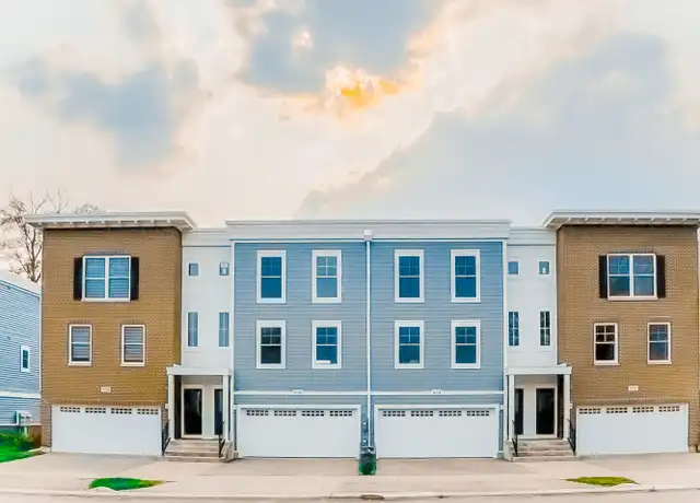 Property at 516 Highland Pkwy, Itasca, IL, 60143, 3 beds, 2.5 baths, [object Object]