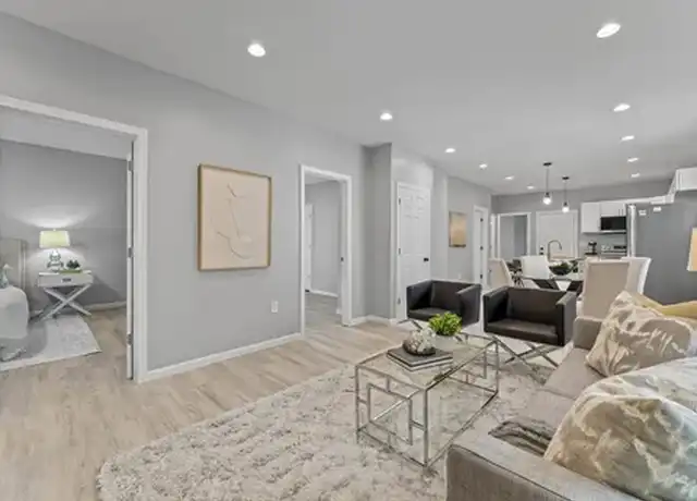 Property at 37-39 Mahl Ave Unit 1, Hartford, CT, 06120, 4 beds, 1 bath, [object Object]