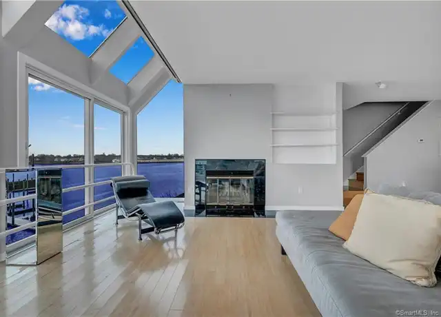 Property at 8 Harbour Close #8, New Haven, CT, 06519, 3 beds, 2.5 baths, [object Object]