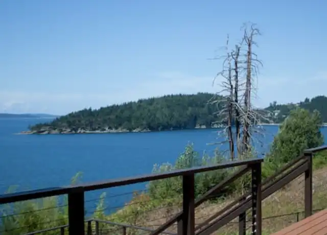 Property at 1231 Chuckanut Dr, Bellingham, WA, 98229, 4 beds, 2 baths, [object Object]