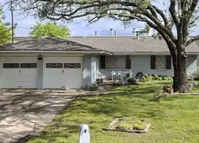 Property at 1115 Westmoreland Dr, McKinney, TX, 75069, 3 beds, 1.5 baths, [object Object]