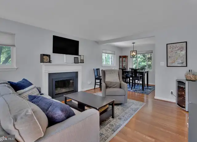 Property at 3252 Holly Hill Dr, Falls Church, VA, 22042, 4 beds, 1.5 baths, [object Object]