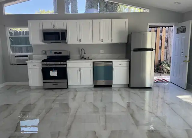 Property at 6151 Corbin Ave, Tarzana, CA, 91356, 1 bed, 1 bath, [object Object]