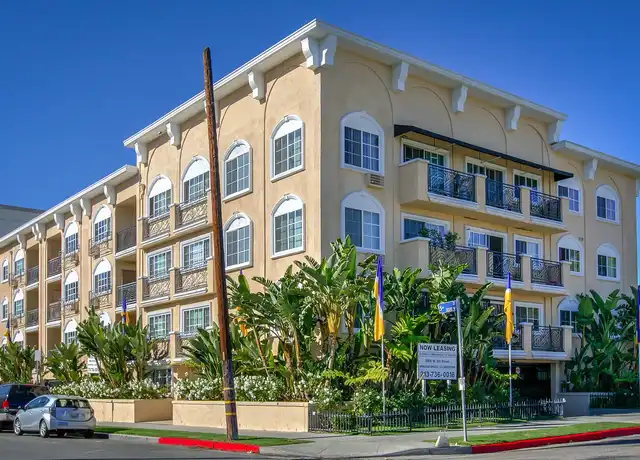 Property at Wilshire Commonwealth Towers - 3055 W 5th St, Los Angeles, CA, 90020, 1 bed, 1 bath, [object Object]