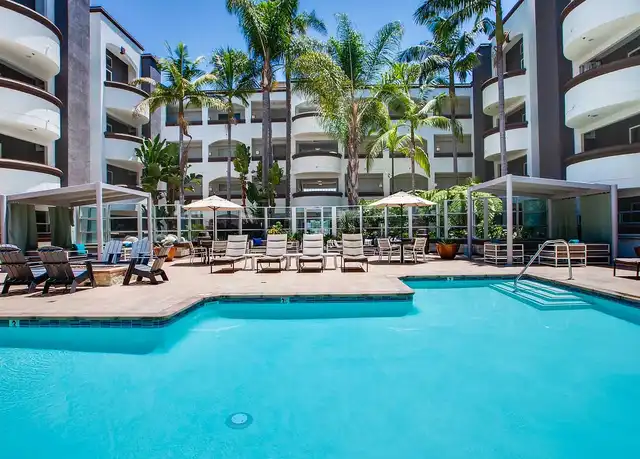 Property at Broadcast Center - 7660 Beverly Blvd, Los Angeles, CA, 90036, 1 bed, 1 bath, [object Object]