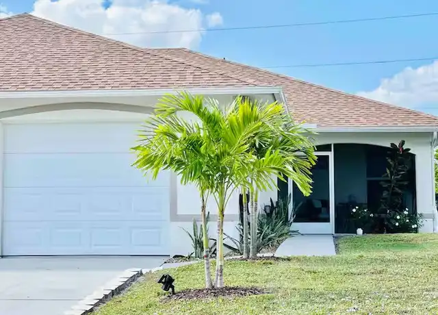 Property at 1724 NE 8th Pl, Cape Coral, FL, 33909, 2 beds, 2 baths, [object Object]