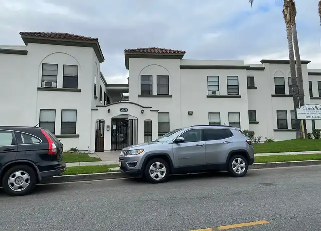 Property at Castillian Apartments - 2021 Grismer Ave, Burbank, CA, 91504, 2 beds, 2 baths, [object Object]
