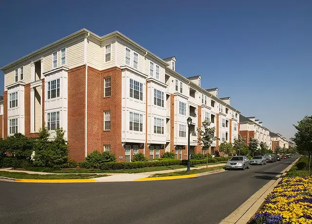 Photo of 105 King Farm Blvd, Rockville, MD 20850