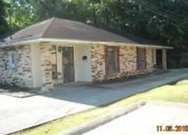 Property at 1356 Stilt St, Baton Rouge, LA, 70807, 2 beds, 1 bath, [object Object]