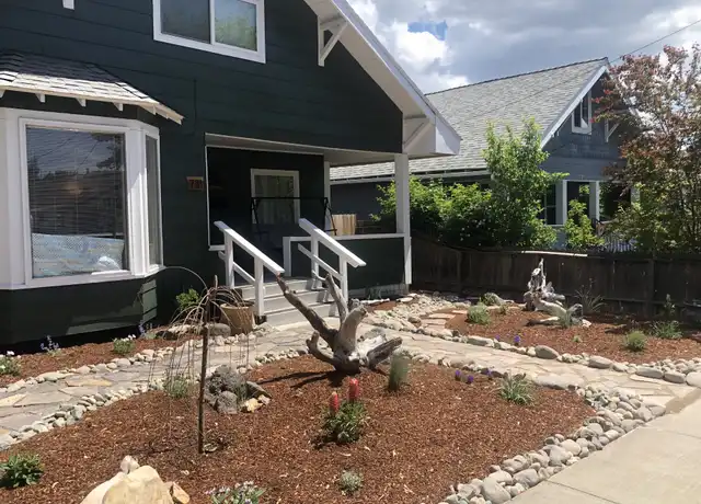 Property at 729-731 N 11th St, Klamath Falls, OR, 97601, 2 beds, 1 bath, [object Object]