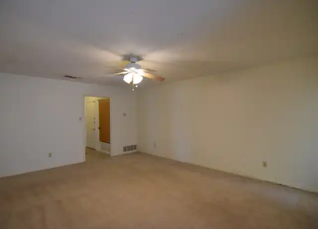 Property at 3909 Charolais Dr Unit B, Killeen, TX, 76542, 2 beds, 1.5 baths, [object Object]