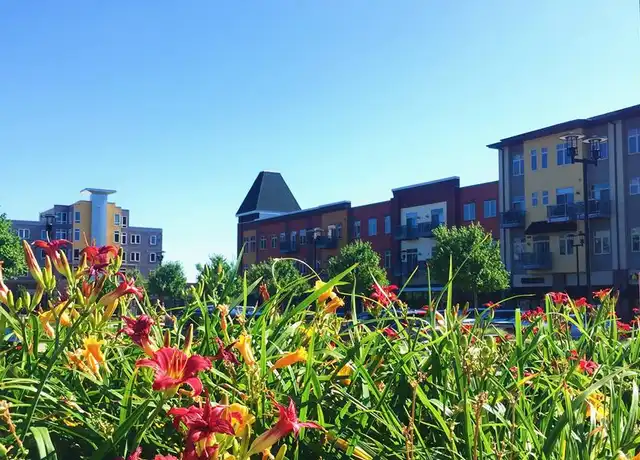 Property at West Glen Town Center - 5465 Mills Civic Pkwy, West Des Moines, IA, 50266, 1-2 bed, 1.5-2 baths, [object Object]