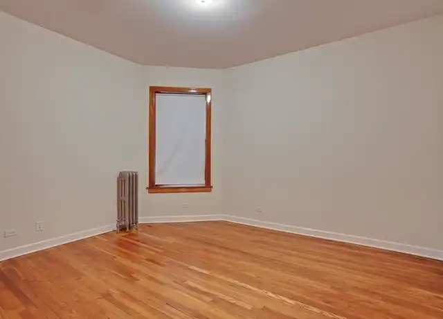 Property at 5213 S Dorchester Ave Unit 1N, Chicago, IL, 60615, 4 beds, 2 baths, [object Object]