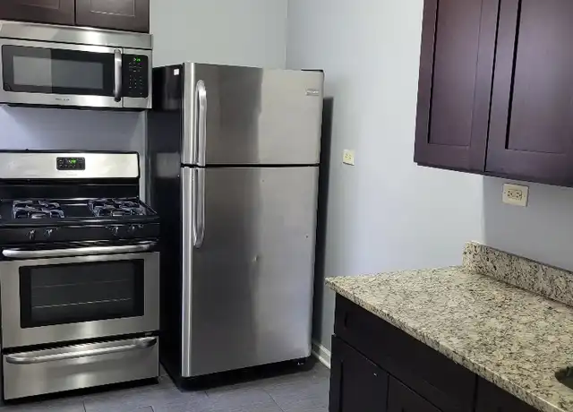 Property at 6629 S Greenwood Ave Unit 3, Chicago, IL, 60637, 2 beds, 1 bath, [object Object]