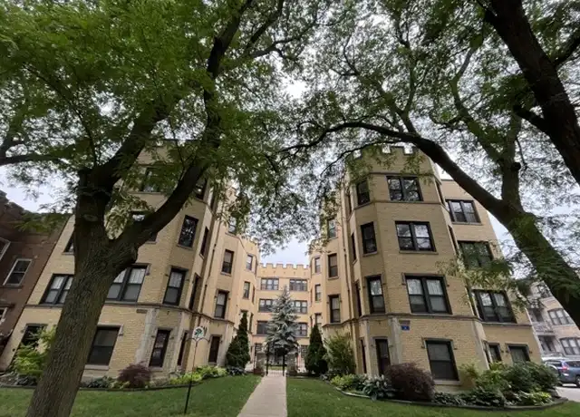 Property at 6442 N Leavitt St Unit 2W, Chicago, IL, 60645, 2 beds, 1 bath, [object Object]