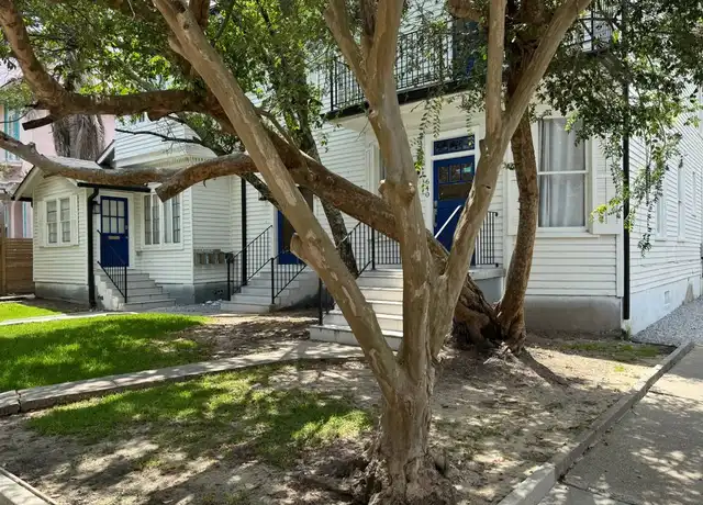 Property at 638 Audubon St, New Orleans, LA, 70118, 1 bed, 1 bath, [object Object]