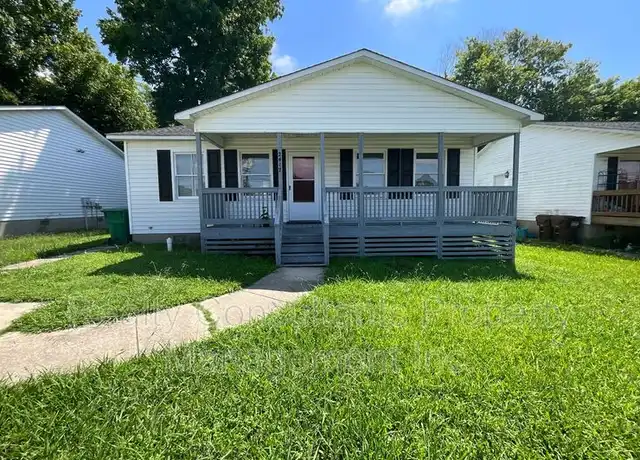 Property at 2417 Robbins St, High Point, NC, 27263, 3 beds, 2 baths, [object Object]