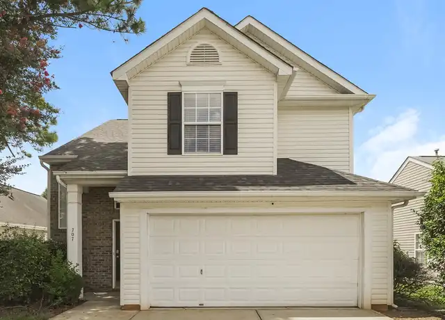 Property at 707 Almora Dr, Charlotte, NC, 28216, 3 beds, 2.5 baths, [object Object]