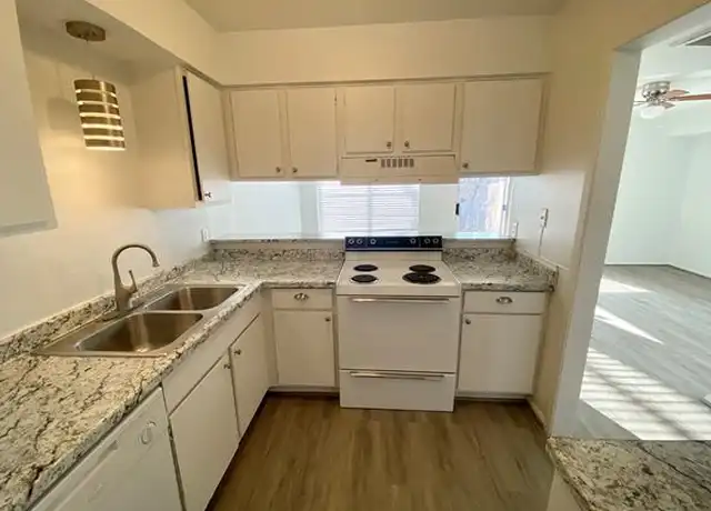 Property at 4629 Driskell Blvd #4629, Fort Worth, TX, 76107, 2 beds, 1.5 baths, [object Object]