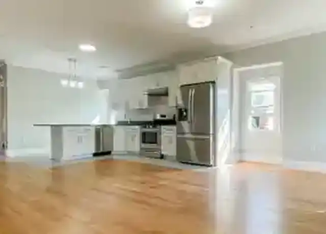 Property at 10 Midland St, Dorchester, MA, 02125, 2 beds, 1 bath, [object Object]