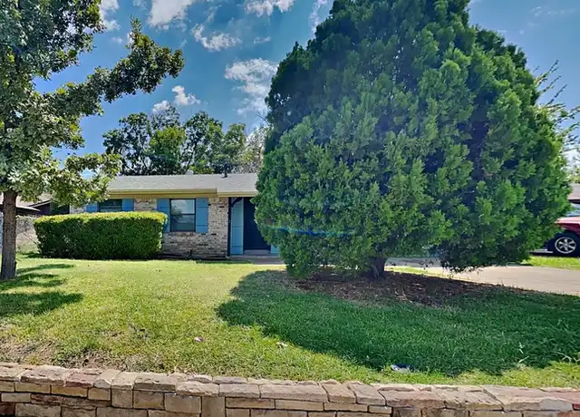 Property at 2116 Crockett Dr, Carrollton, TX, 75006, 3 beds, 2 baths, [object Object]