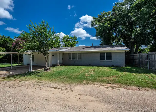Property at 8805 Woodway Dr, Waco, TX, 76712, 4 beds, 2 baths, [object Object]