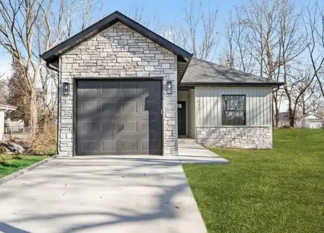 Property at 2731 W Latoka St, Springfield, MO, 65807, 3 beds, 2 baths, [object Object]