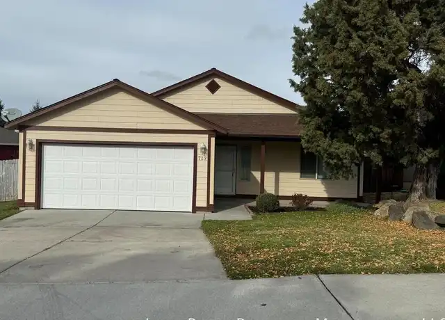 Property at 729 NE Quince Ave, Redmond, OR, 97756, 3 beds, 2 baths, [object Object]
