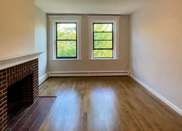 Property at 11 Stearns Rd, Brookline, MA, 02446, 3 beds, 1 bath, [object Object]